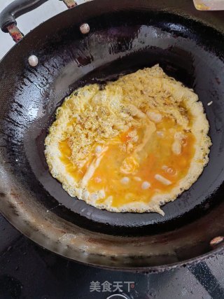 鸡蛋炒包菜步骤1