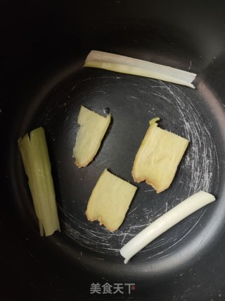 奥尔良焖鸡步骤6