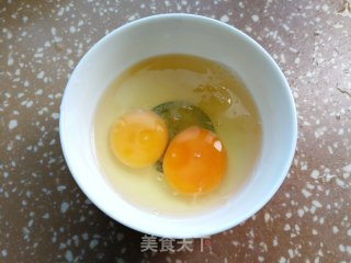 丝瓜虾仁炒蛋步骤2