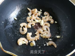 丝瓜虾仁炒蛋步骤5
