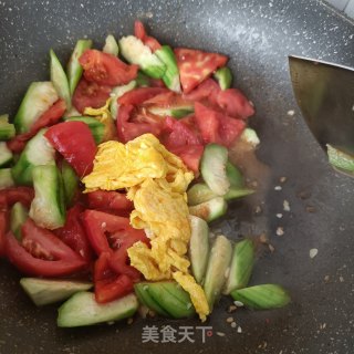 丝瓜番茄炒乌鸡蛋步骤15