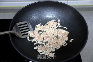 肉丝炒辣椒步骤5