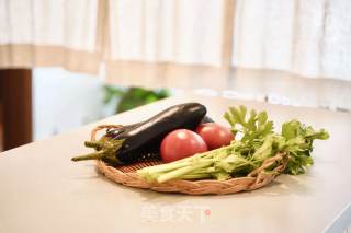 节气食单  |   立秋  蜜汁茄子卷步骤1