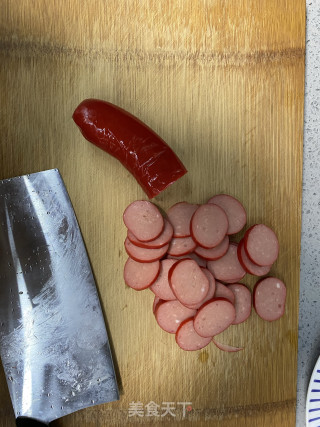 蒜香红肠荷兰豆步骤2