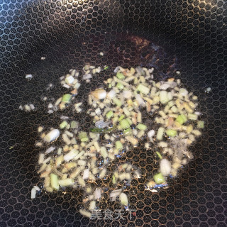 肉末炒平菇步骤4
