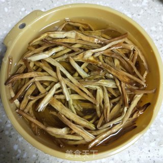 金针菜蒸鱼腩步骤2