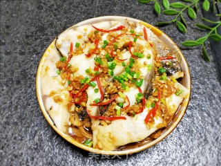 金针菜蒸鱼腩步骤8