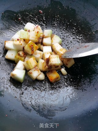 黄豆酱烧冬瓜步骤4
