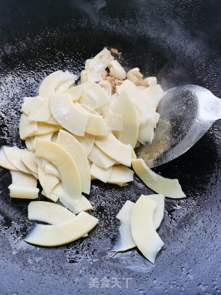 腐乳炒竹笋步骤4