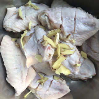 茶籽油煎鸡翅步骤2