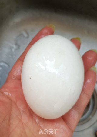 青椒番茄炒鹅蛋步骤3