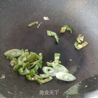 青椒番茄炒鹅蛋步骤11