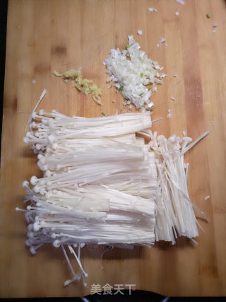 香煎金针菇步骤1