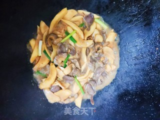爆炒鸡胗杏鲍菇步骤8
