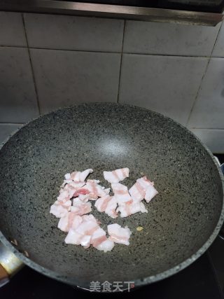 五花肉焖笋丝步骤5