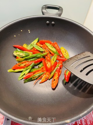 尖椒土豆条步骤2