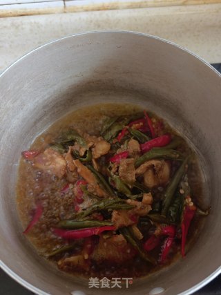 杏鲍菇片炒肉步骤2
