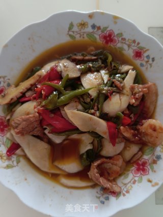 杏鲍菇片炒肉步骤5