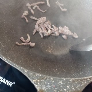 水萝卜炒红薯梗步骤9