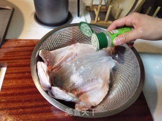 香烤鲈鱼步骤6