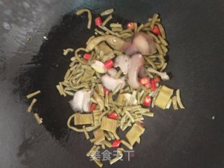 什锦酸笋步骤1