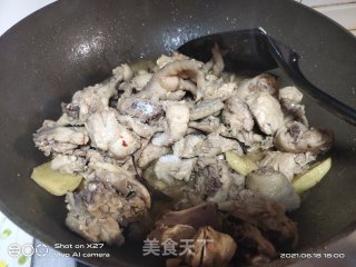 豆腐乳啤酒烧鸡步骤5