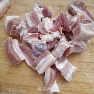 排骨花肉烧笋干步骤2