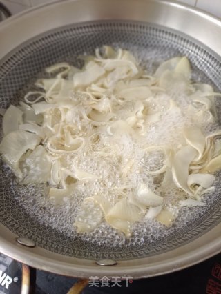 排骨花肉烧笋干步骤10