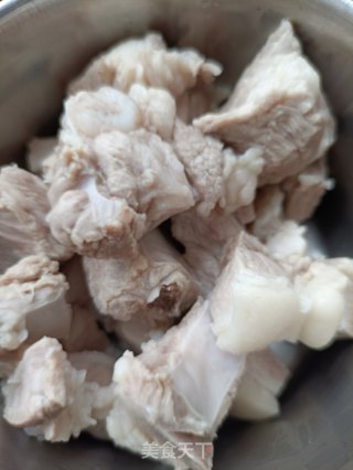 排骨花肉烧笋干步骤7
