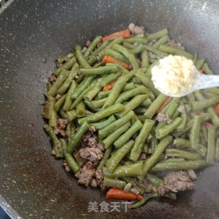 肉末焖豇豆角步骤12