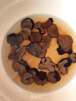 松茸煎蛋步骤1