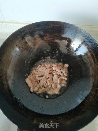 蘑菇炒肉片步骤4