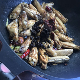 豆豉焖鸡翅步骤7