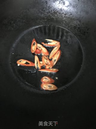 包菜炒红薯粉丝步骤4
