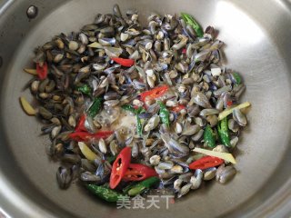 辣炒海瓜子步骤8