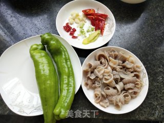 尖椒炒鱼肚步骤1