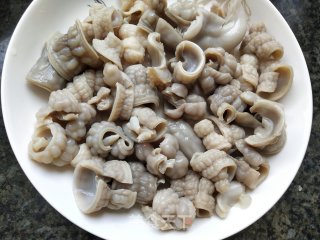 尖椒炒鱼肚步骤6