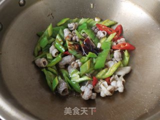 尖椒炒鱼肚步骤12