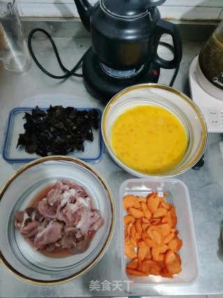 滑炒肉片步骤2