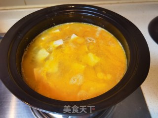 “蟹黄”豆腐煲步骤9
