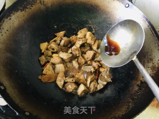 家常炒猪肺步骤3