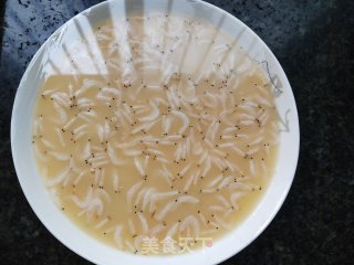 干贝虾米蒸蛋步骤9