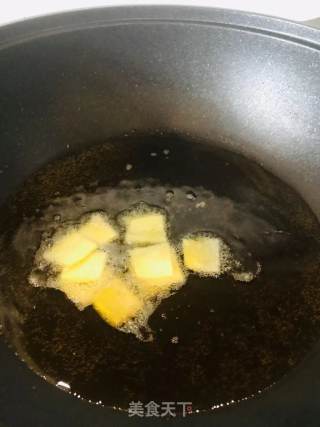 元宝家的三杯鸡步骤4