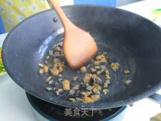  海参玉米粒步骤6