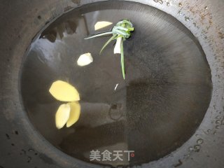 洋葱炒鱼肚步骤8