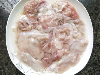 洋葱炒鱼肚步骤7