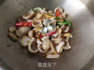 洋葱炒鱼肚步骤18