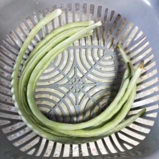 外婆菜炒豆角步骤1