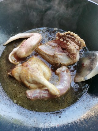 酸梅烧鸭子步骤7