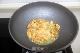 黄瓜炒虾仁&炸虾头步骤8
